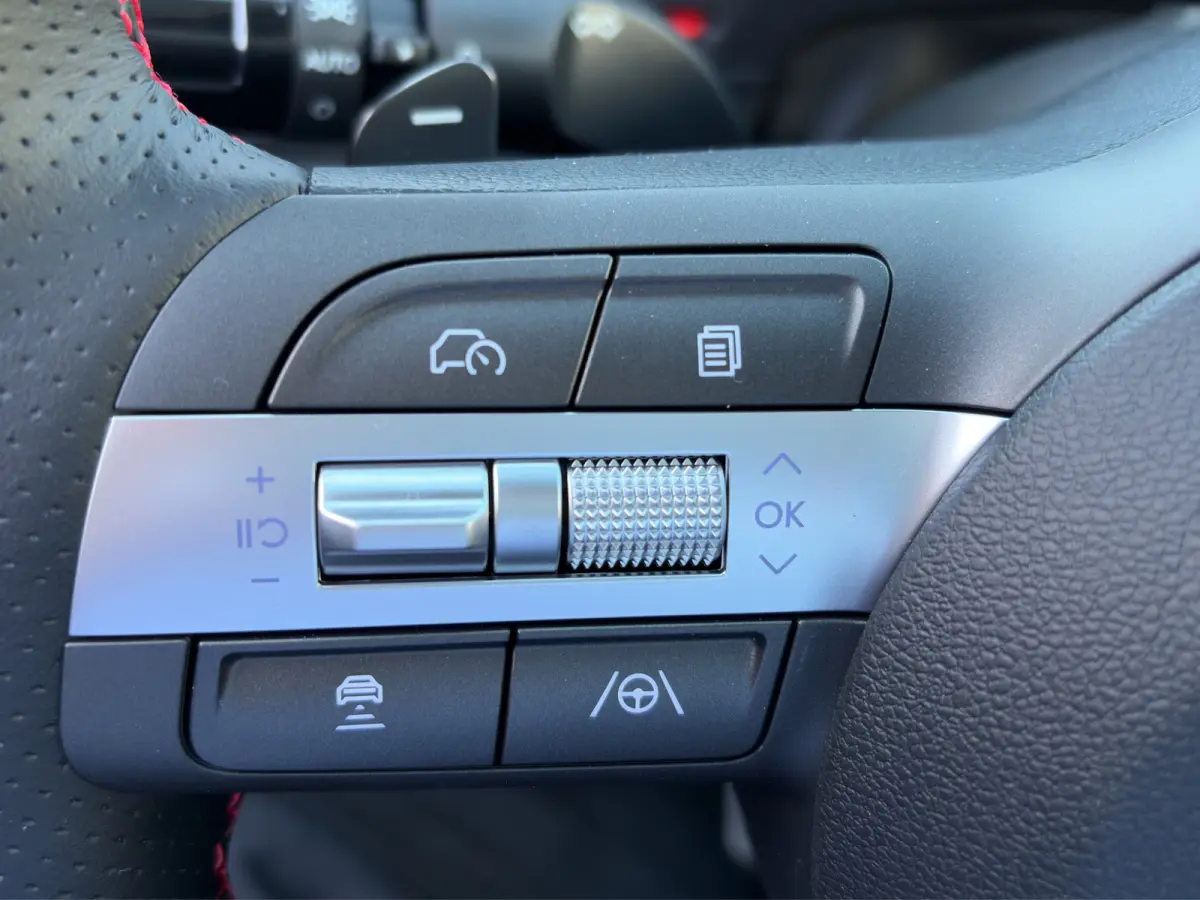 1.6 GDI 141pk HEV N-Line Sky TT | Premium audio | 360 camera | Bestuurdersstoel met geheugen | Adaptive cruise control | Dodehoek detectie | Full LED koplampen | Schuif-kanteldak | Stoelverw