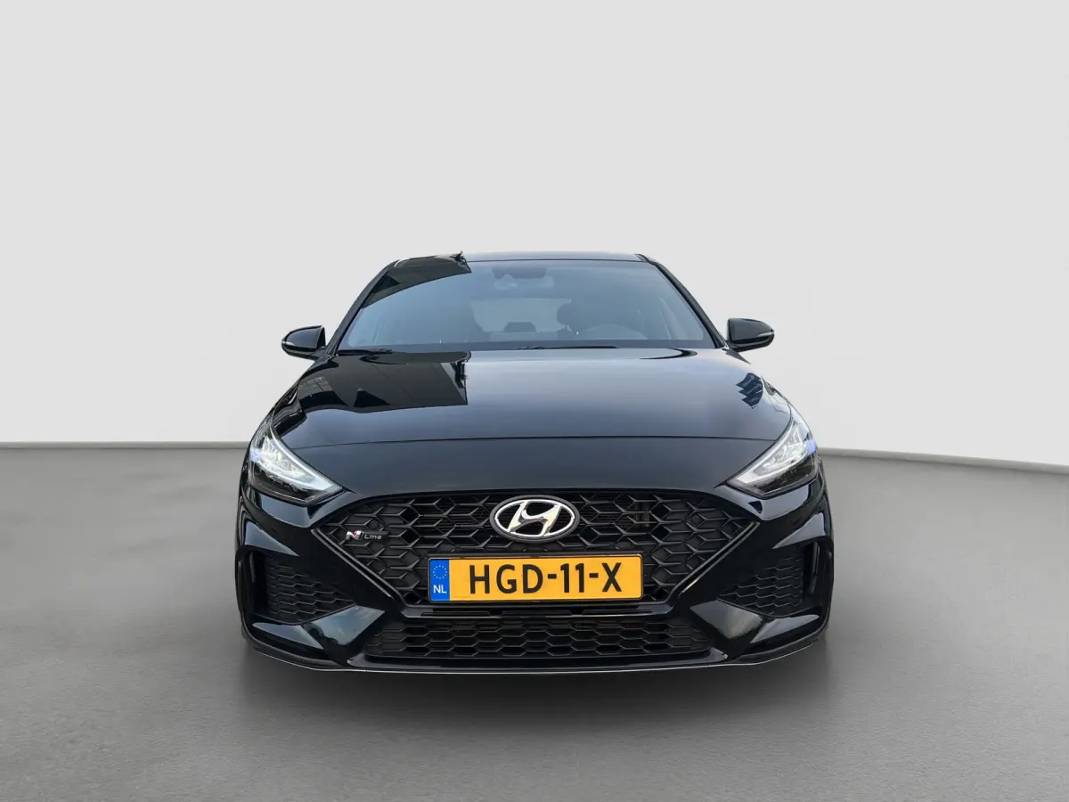 1.5 T-GDi 160pk MHEV N-Line Camera | Dodehoek detectie | Bestuurdersstoel met geheugen | Draadloos laden | LED lampen | Keyless entry | Navigatie | Stoelverwarming | Parkeersensoren voor en 