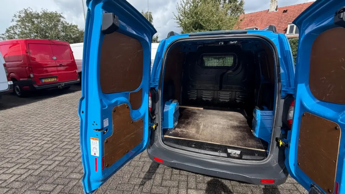 1.5 TDCI 55KW 75PK EURO 6 AIRCO/ CRUISE CONTROL/ STOELVERWARMING/ 100% DEALERONDERHOUDEN