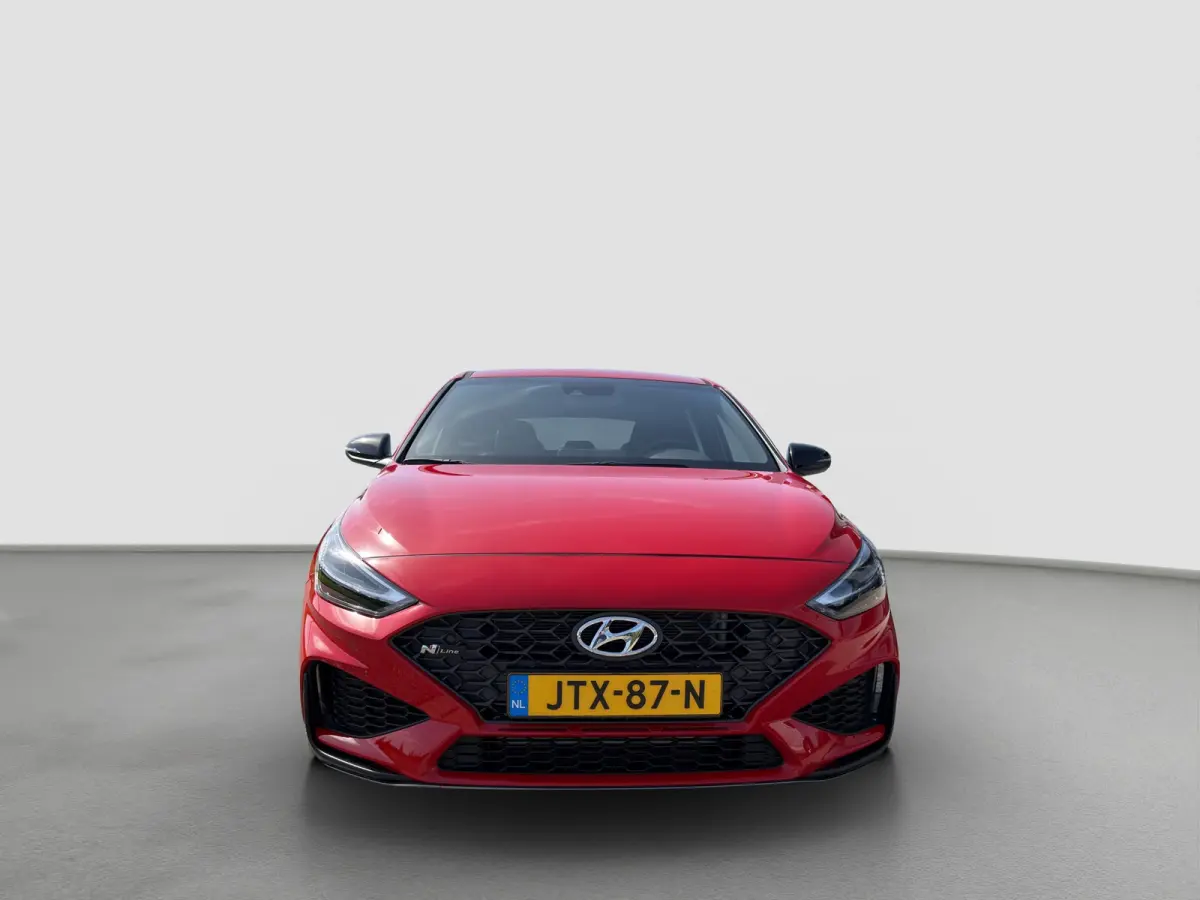 1.5 T-GDi 160pk N-Line | Camera | Leder | Carplay | Dodehoek detectie | Full LED | 18'' Velgen | Navigatie | Stoelverwarming