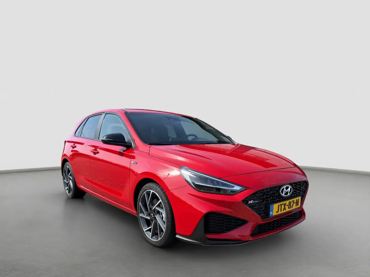 1.5 T-GDi 160pk N-Line | Camera | Leder | Carplay | Dodehoek detectie | Full LED | 18'' Velgen | Navigatie | Stoelverwarming