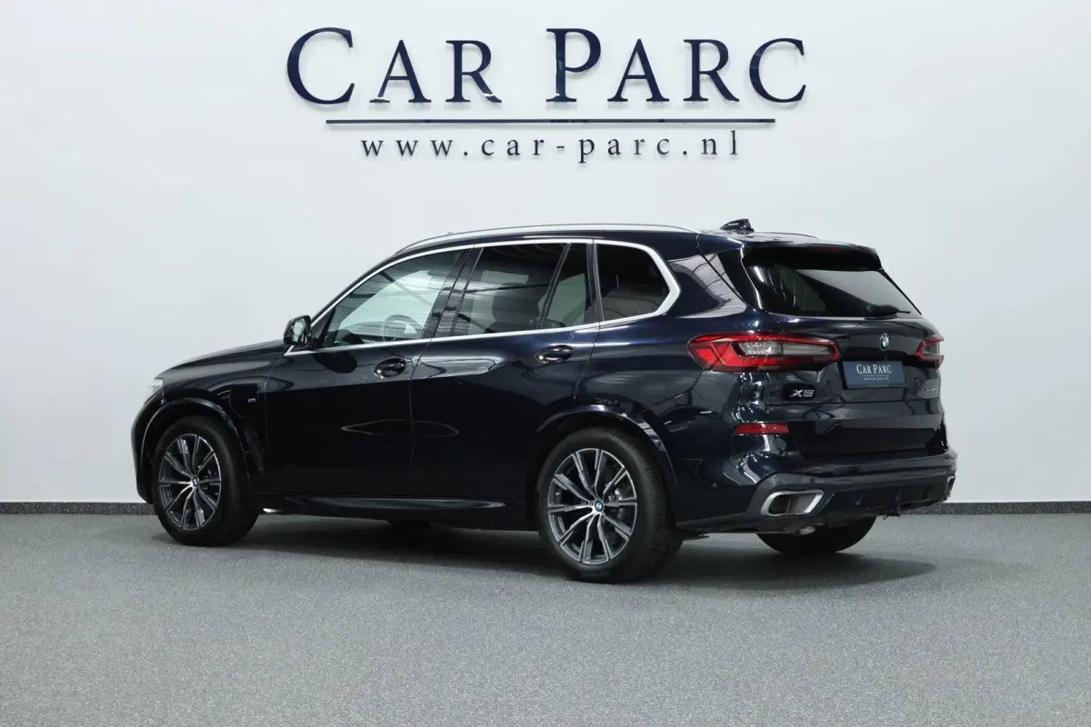 XDrive45e M-sport LED/VIRTUAL/SFEER/LUCHT/PANO/LEER+S.VERWARMING+MEMORY/20" LMV/360 CAM/ACC/ECC/12 MND GARANTIE!