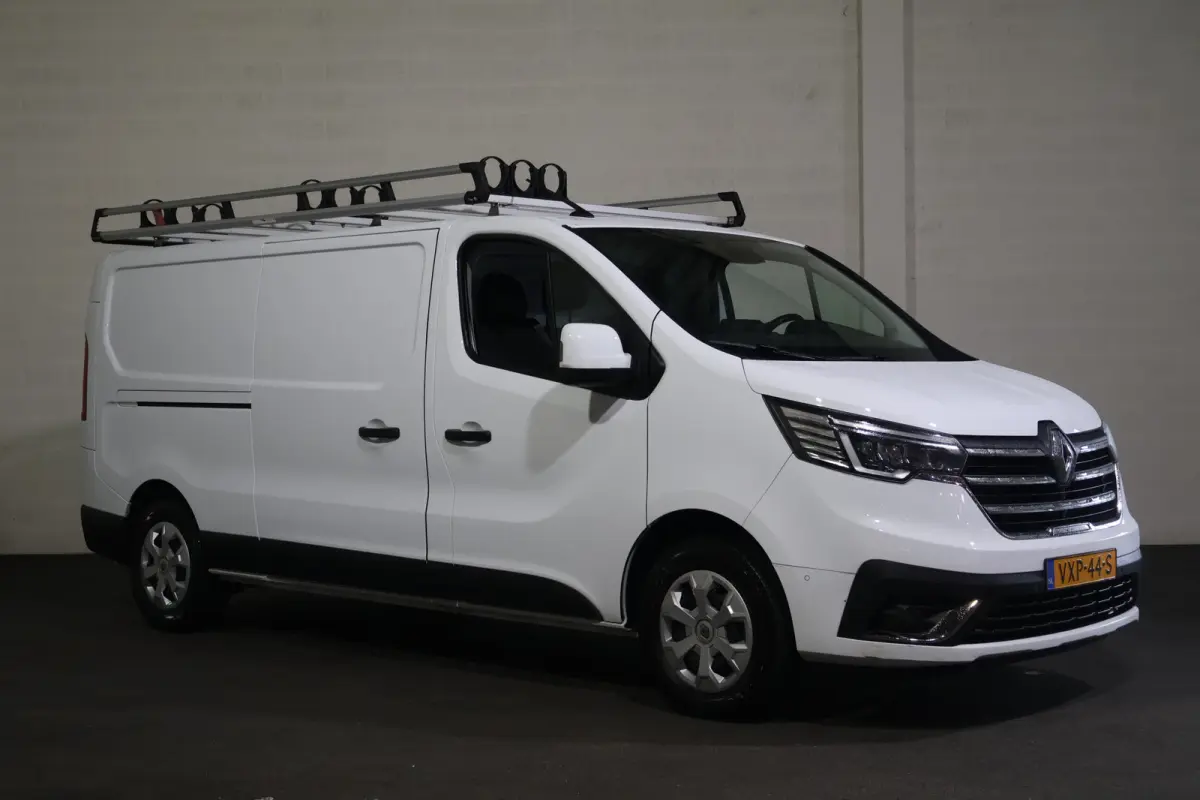 2.0 dCi 150pk L2 H1 Automaat Work Edition