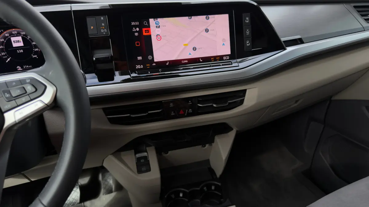 Bulli eHybrid lang 4MOTION | Vis-A-Vis | Trekhaak | 4 Seizoenen Banden | Art Velours | IQ-Light | Glazen Dak