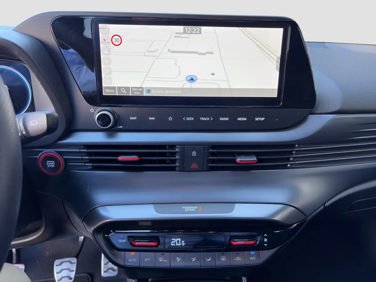 1.0 T-GDI 100pk N-Line | Camera | Carplay | Premium audio | Cruise controle | Navigatie | 17'' velgen | Dodehoek detectie | Parkeersensoren