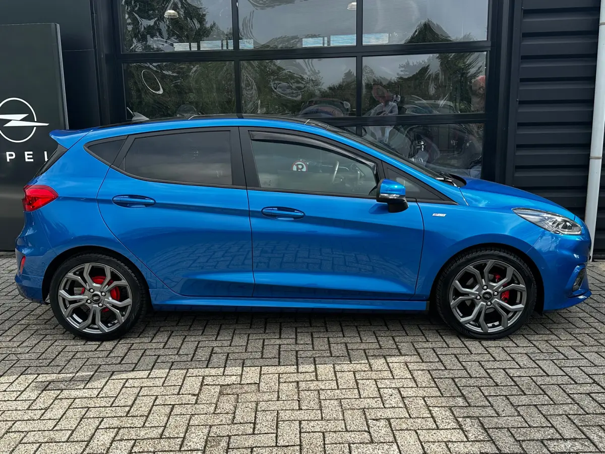 1.0 95 PK ST-Line X | ELEK. GLAZEN SCHUIF-/KANTELDAK| ADAPTIEVE CRUISE CONTROL| B&O SOUND| FULL LED| DODEHOEK DETECTIE| KEYLESS ENTRY & START| STUUR, STOEL EN VOORRUITVERWARMING| NAVIGATIE +