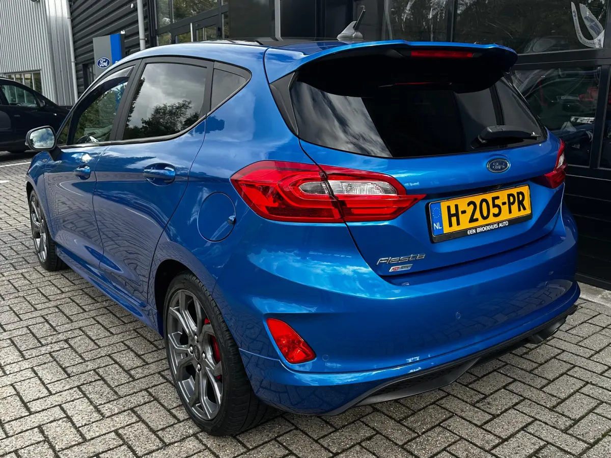 1.0 95 PK ST-Line X | ELEK. GLAZEN SCHUIF-/KANTELDAK| ADAPTIEVE CRUISE CONTROL| B&O SOUND| FULL LED| DODEHOEK DETECTIE| KEYLESS ENTRY & START| STUUR, STOEL EN VOORRUITVERWARMING| NAVIGATIE +
