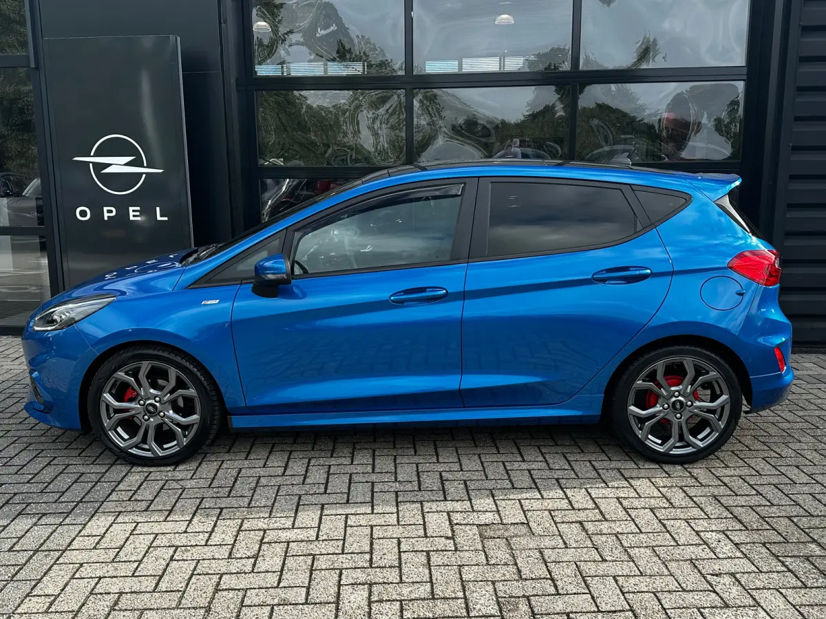 1.0 95 PK ST-Line X | ELEK. GLAZEN SCHUIF-/KANTELDAK| ADAPTIEVE CRUISE CONTROL| B&O SOUND| FULL LED| DODEHOEK DETECTIE| KEYLESS ENTRY & START| STUUR, STOEL EN VOORRUITVERWARMING| NAVIGATIE +