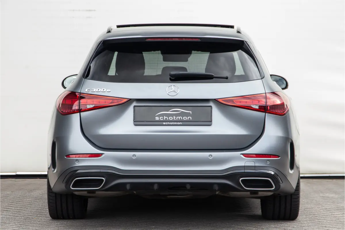 300 e AMG Premium Plus, Massage, Pano, MANUFAKTUR, Distronic, Trekhaak