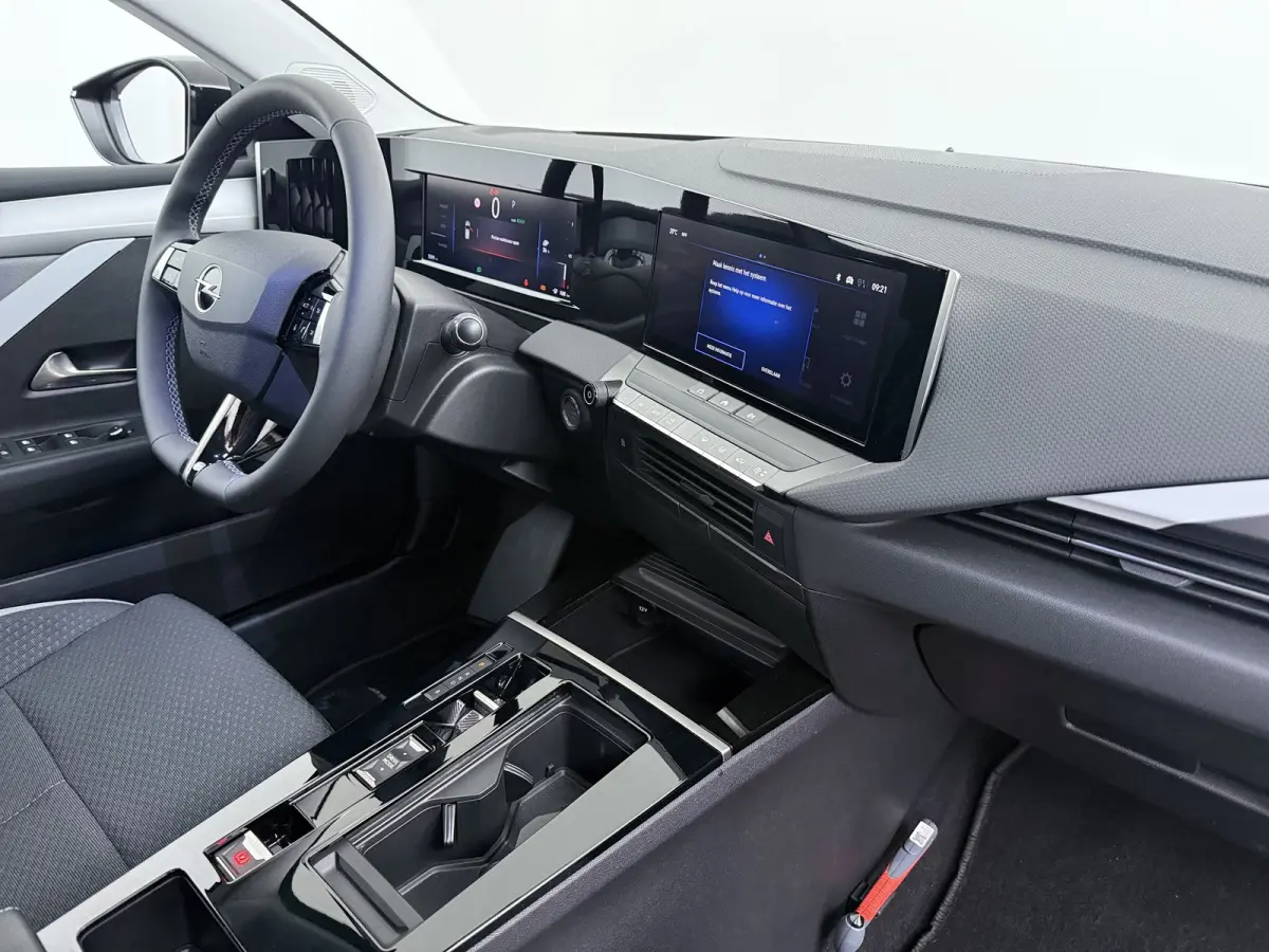 54 kWh Edition | Airco (automatisch) | Apple Carplay/Android Auto|telefoonintegratie premium | Keyless start