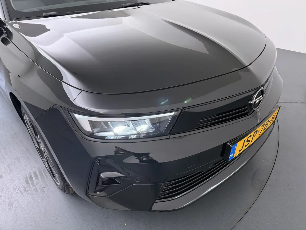 54 kWh Edition | Airco (automatisch) | Apple Carplay/Android Auto|telefoonintegratie premium | Keyless start