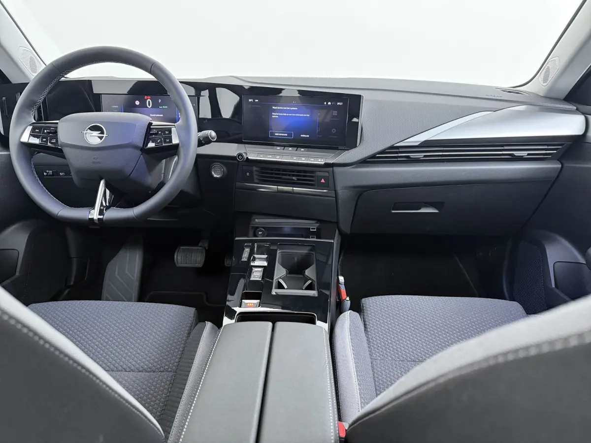 54 kWh Edition | Airco (automatisch) | Apple Carplay/Android Auto|telefoonintegratie premium | Keyless start