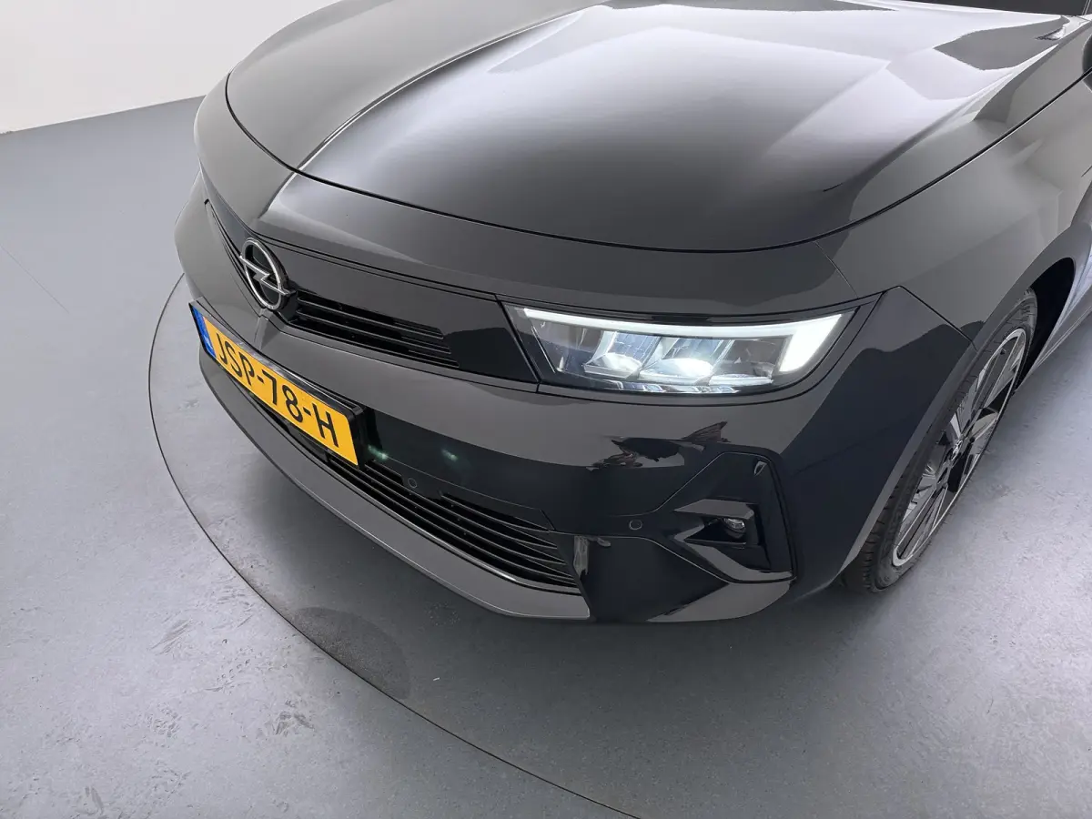 54 kWh Edition | Airco (automatisch) | Apple Carplay/Android Auto|telefoonintegratie premium | Keyless start
