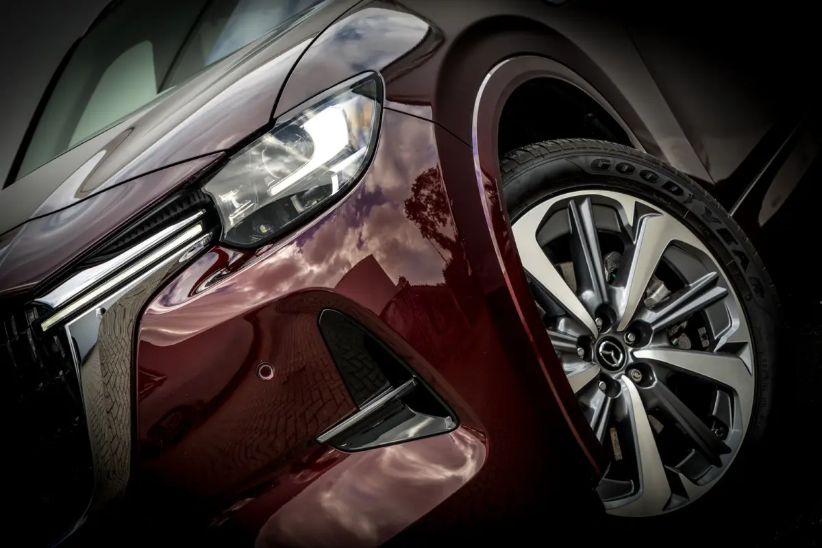 2.5 e-SkyActiv PHEV 7 Persoons Takumi Plus I Panoramadak I Widescreen Navi I Lederen Stoelen I NL Auto I Nw Prijs 73.800,-