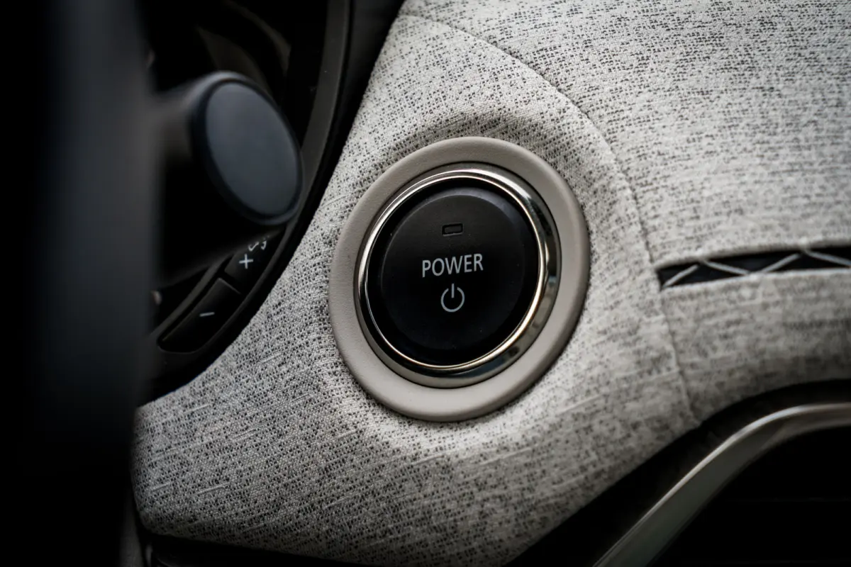 2.5 e-SkyActiv PHEV 7 Persoons Takumi Plus I Panoramadak I Widescreen Navi I Lederen Stoelen I NL Auto I Nw Prijs 73.800,-