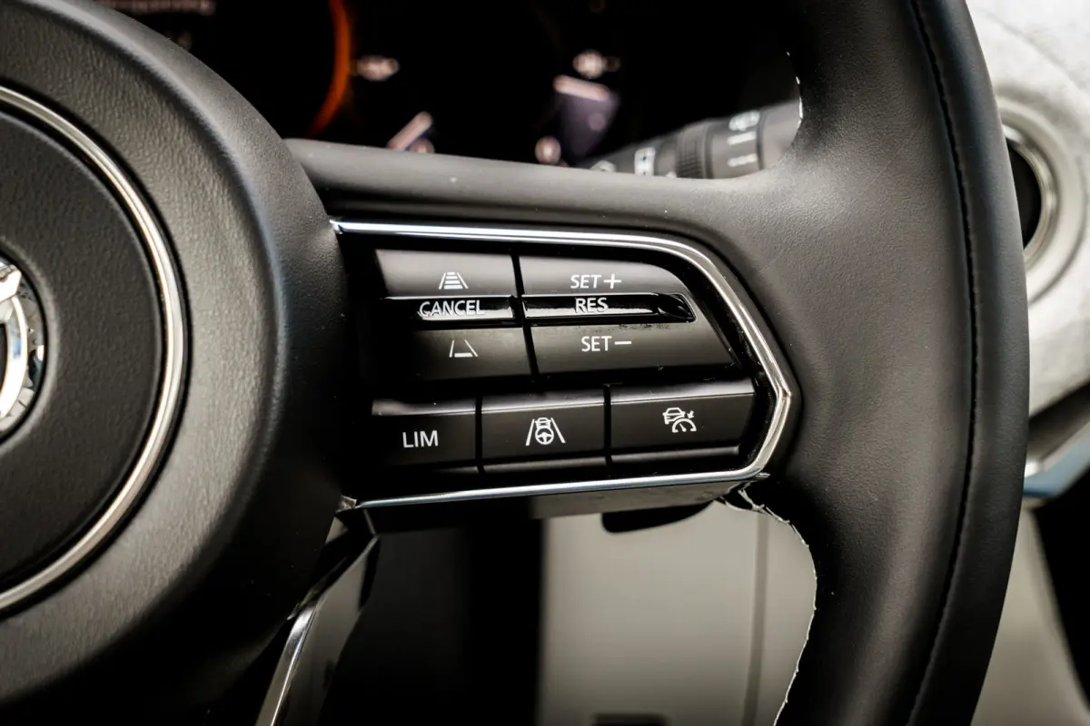 2.5 e-SkyActiv PHEV 7 Persoons Takumi Plus I Panoramadak I Widescreen Navi I Lederen Stoelen I NL Auto I Nw Prijs 73.800,-