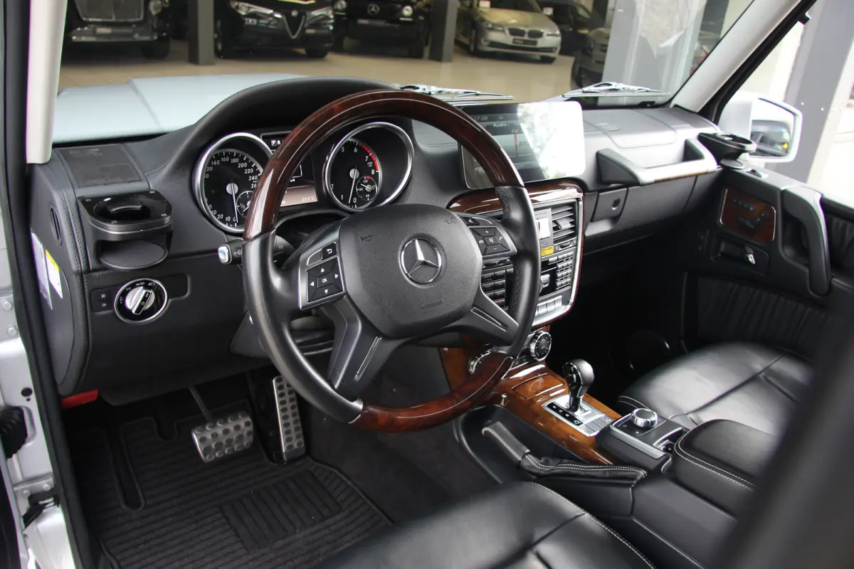 G500 | Apple CarPlay | Elektrisch schuif-/kanteldak | Harman Kardon | Designo