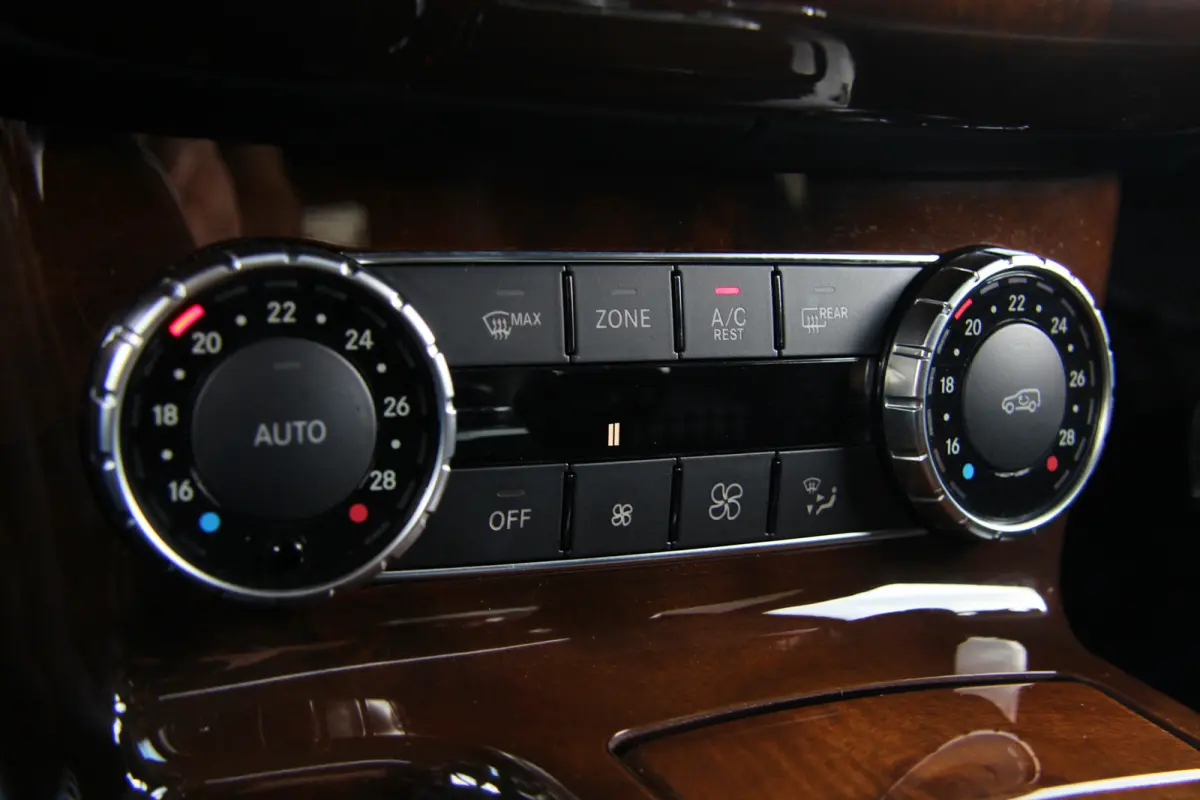 G500 | Apple CarPlay | Elektrisch schuif-/kanteldak | Harman Kardon | Designo