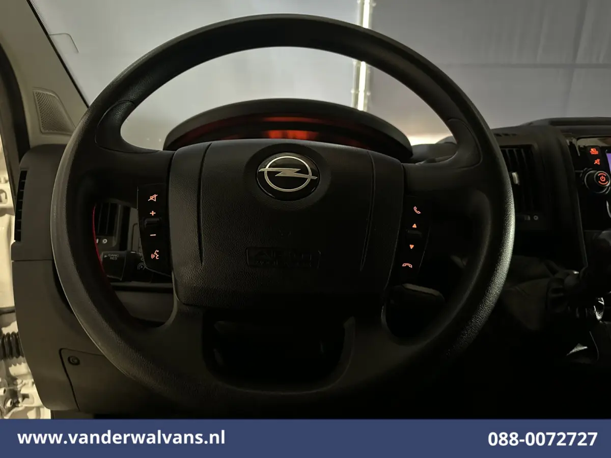 2.2D 120pk L2H2 Euro6 Airco | Camera | Cruisecontrol | Parkeersensoren Bijrijdersbank