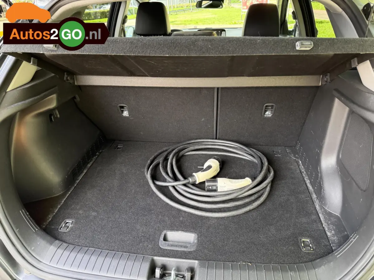 EV Premium 64 kWh