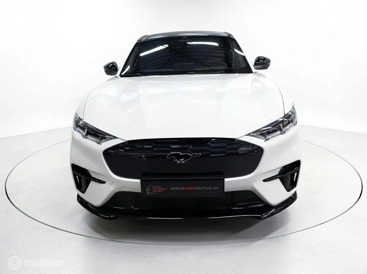 GT Extended AWD 98kWh/488pk/Technology+
