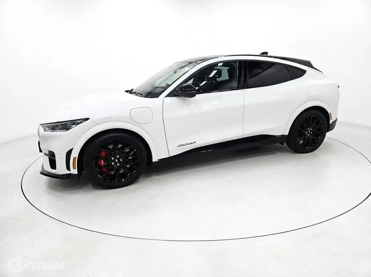 GT Extended AWD 98kWh/488pk/Technology+