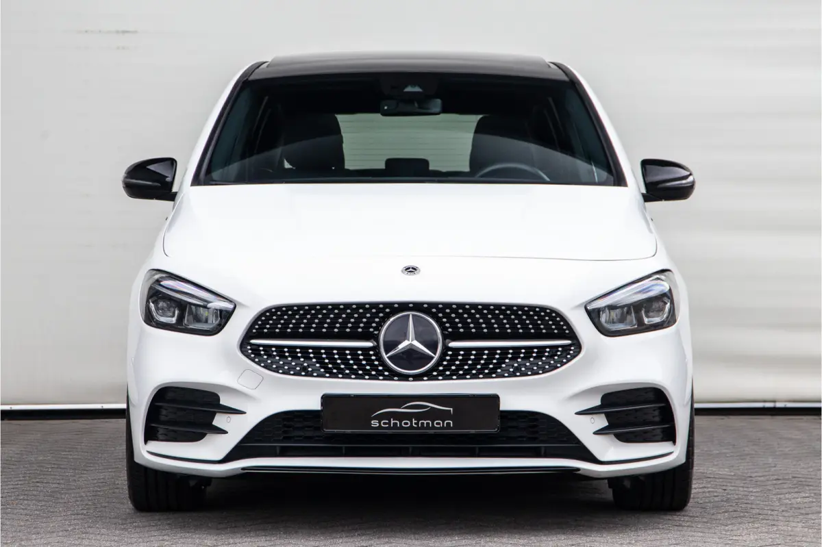 250 e AMG Night Edition, Panorama, Widescreen, Camera, Hybride
