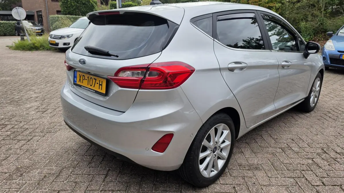 1.0 EcoBoost Titanium – Bomvol opties – NL auto