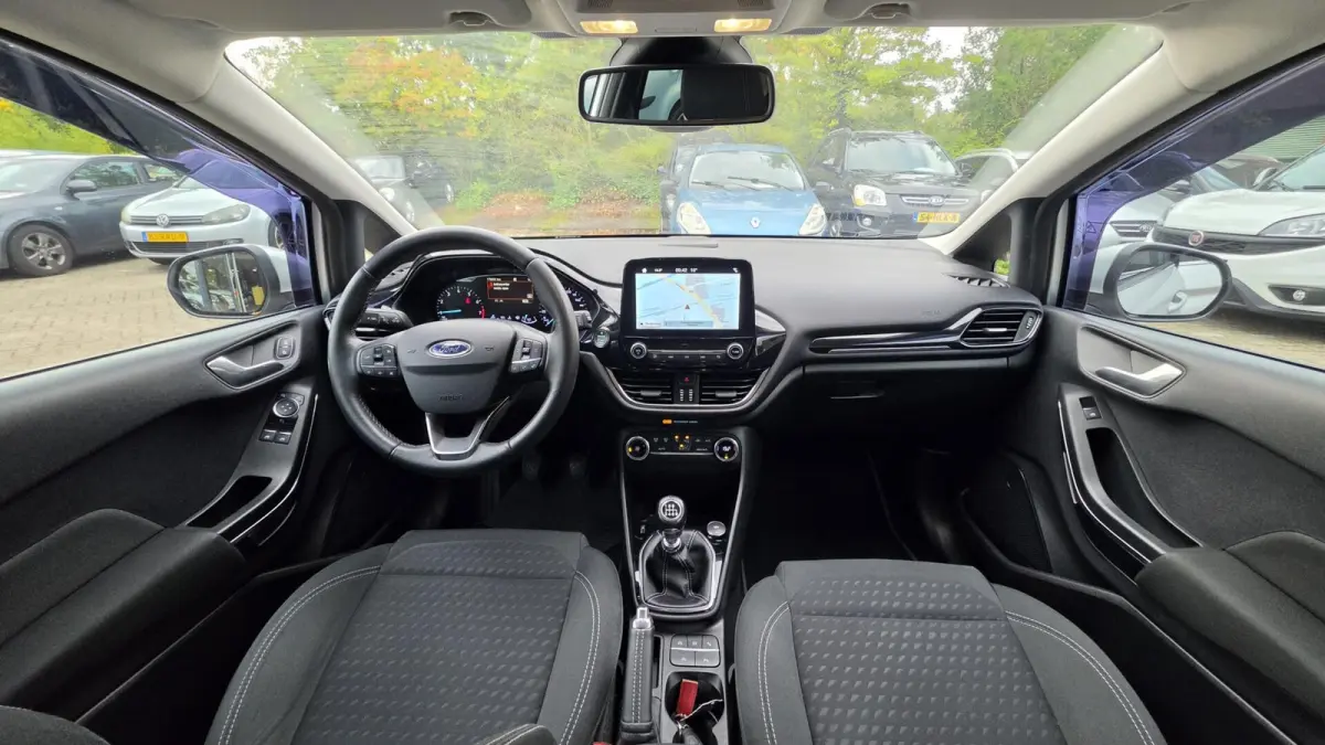 1.0 EcoBoost Titanium – Bomvol opties – NL auto