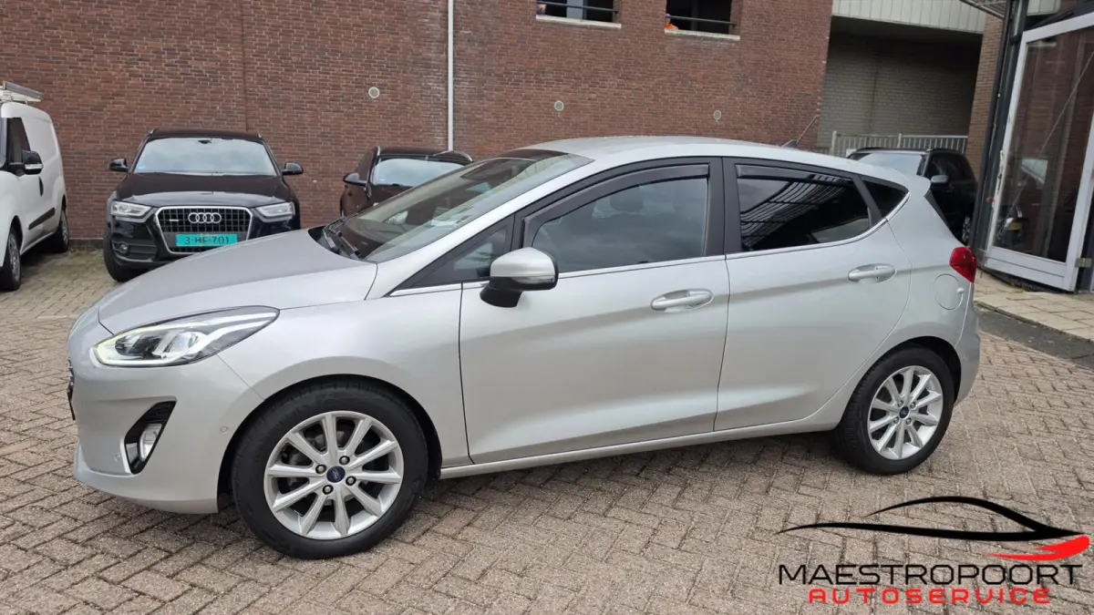 1.0 EcoBoost Titanium – Bomvol opties – NL auto – €6.900