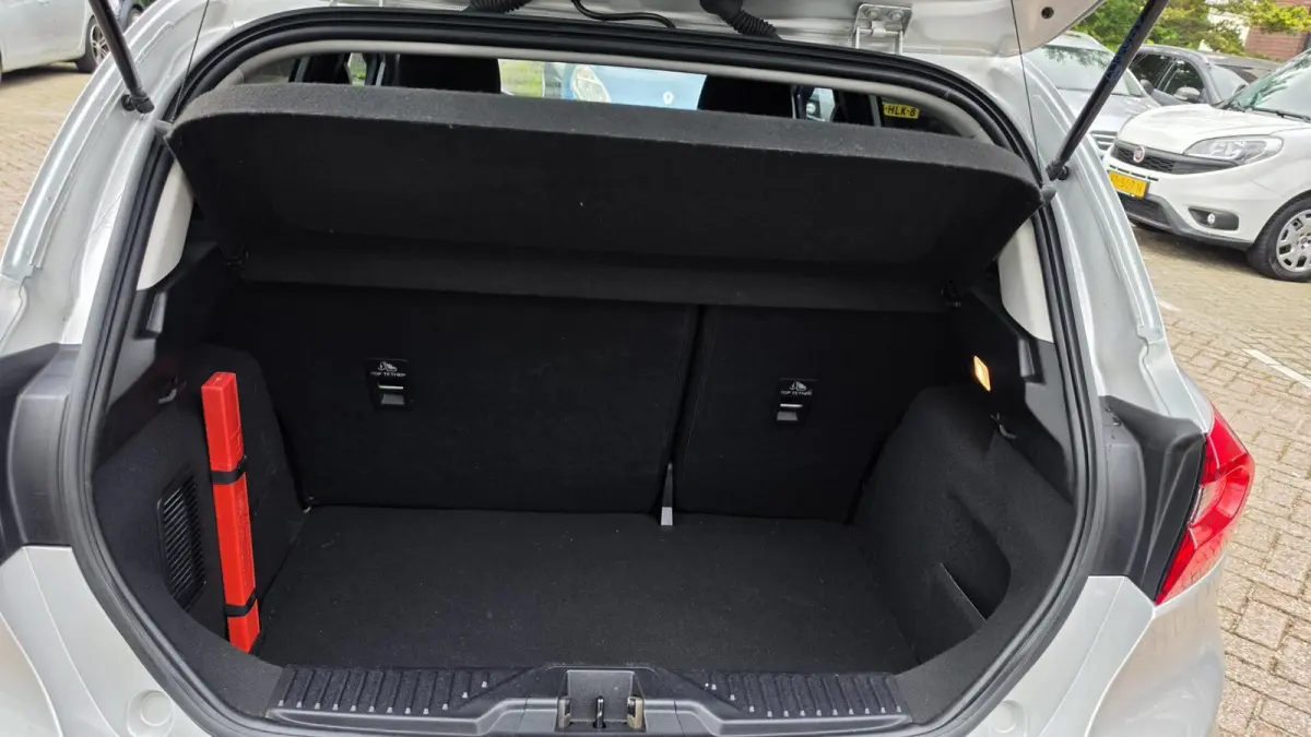 1.0 EcoBoost Titanium – Bomvol opties – NL auto