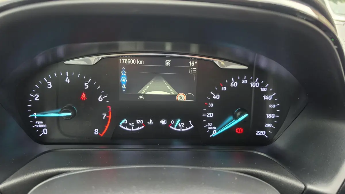 1.0 EcoBoost Titanium – Bomvol opties – NL auto