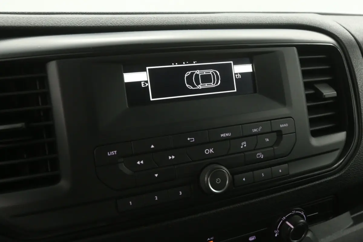 CDTI L3H1 | Airco | Cruise | 3 Zits | Parkeersensoren | Kasten