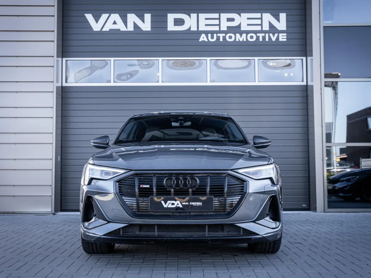 55 quattro S edition 95 kWh Pano | RS Seats | 21” | Luchtvering | Trekhaak | BTW