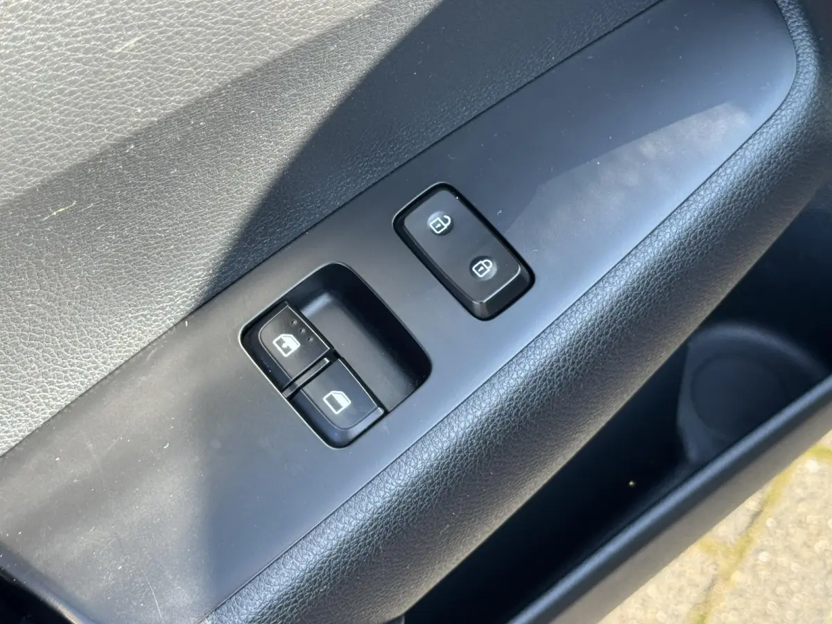 1.0 CVVT EconomyPlusLine 5-Deurs/AIRCO/NL-AUTO/1E EIG.