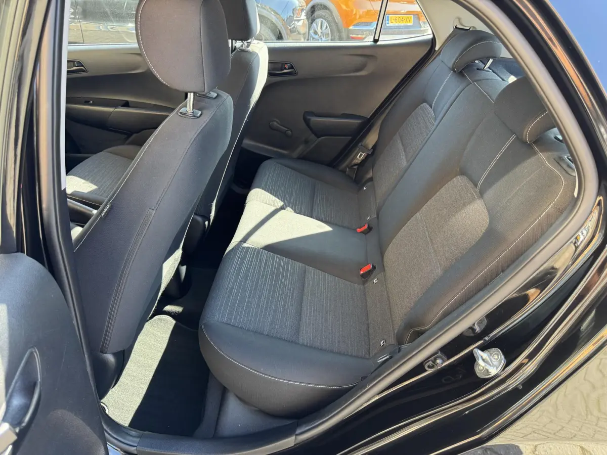1.0 CVVT EconomyPlusLine 5-Deurs/AIRCO/NL-AUTO/1E EIG.