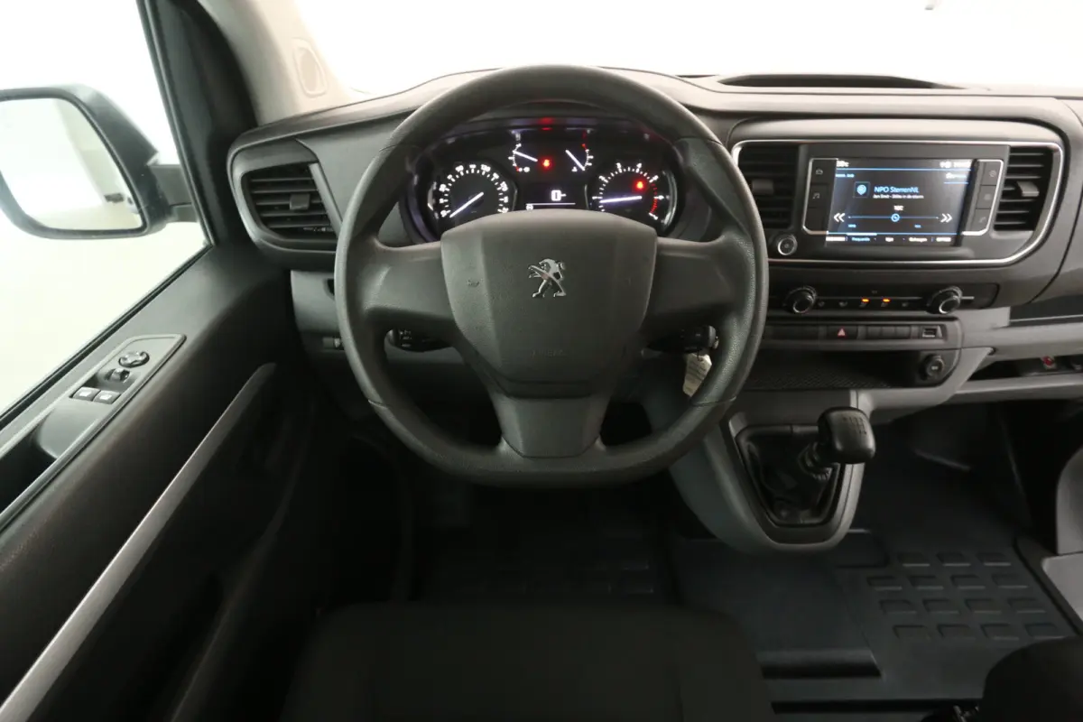 2.0 BlueHDI Long Premium L3H1 | Dubbele Cabine | Airco | Cruise | Camera | Trekhaak | Carplay | Parkeersens.