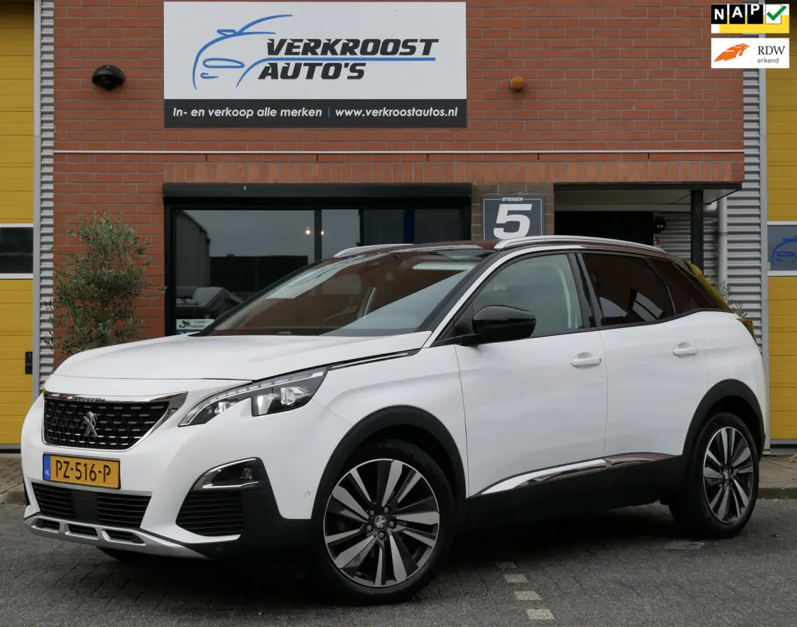 1.2 PureTech Blue Lease Premium nieuwe distri. 360cam. navi.