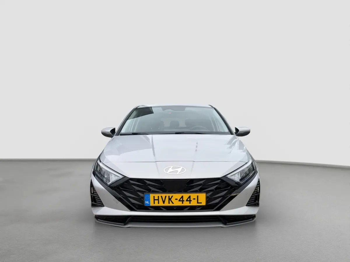 1.0 T-GDI 100pk Premium | Carplay | Climate control | Cruise control | Stoel/stuurverwarming | Camera | Parkeersensoren | DAB | Premium Audio | Lichtmetalen velgen | Navigatie