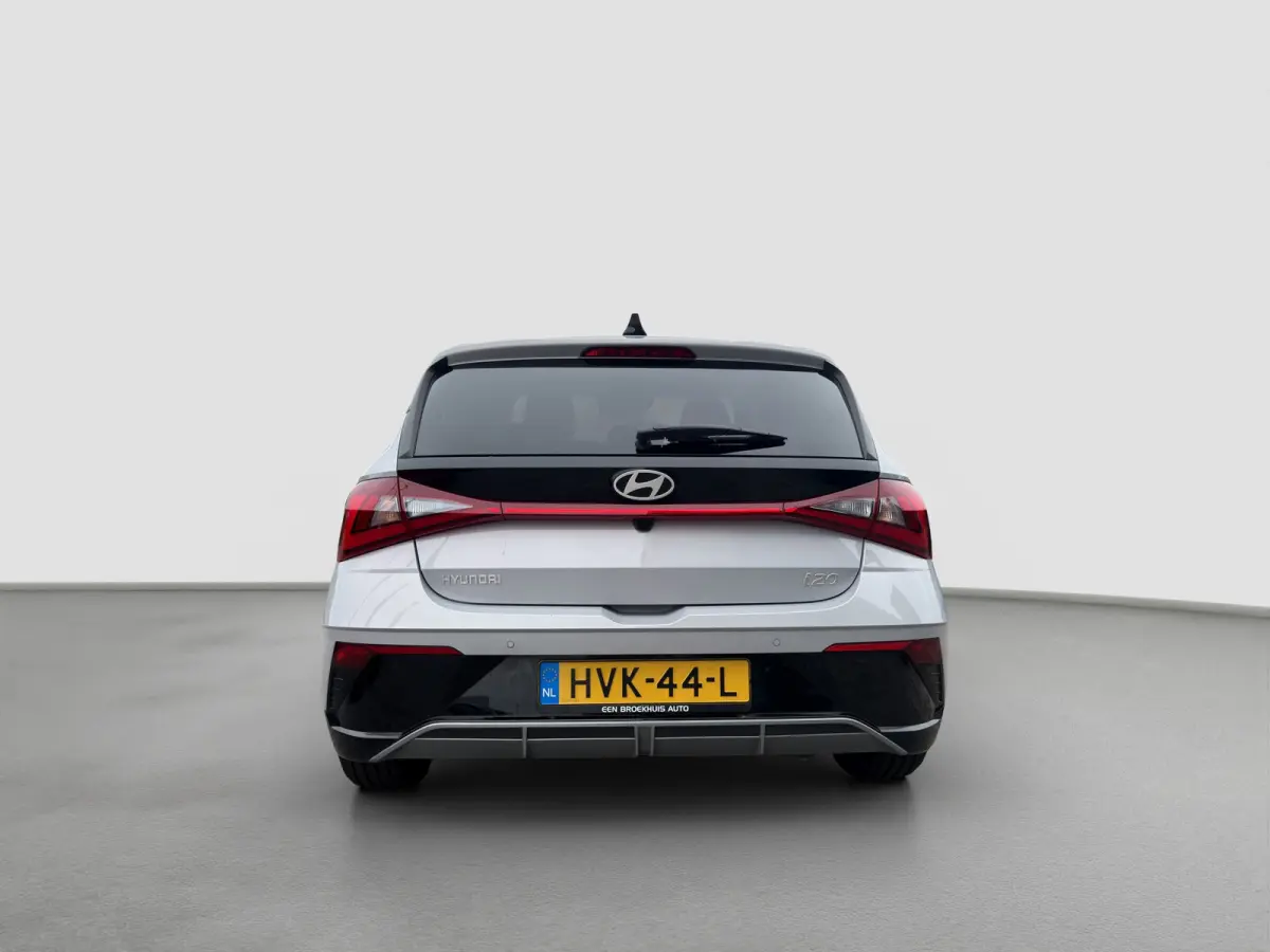 1.0 T-GDI 100pk Premium | Carplay | Climate control | Cruise control | Stoel/stuurverwarming | Camera | Parkeersensoren | DAB | Premium Audio | Lichtmetalen velgen | Navigatie