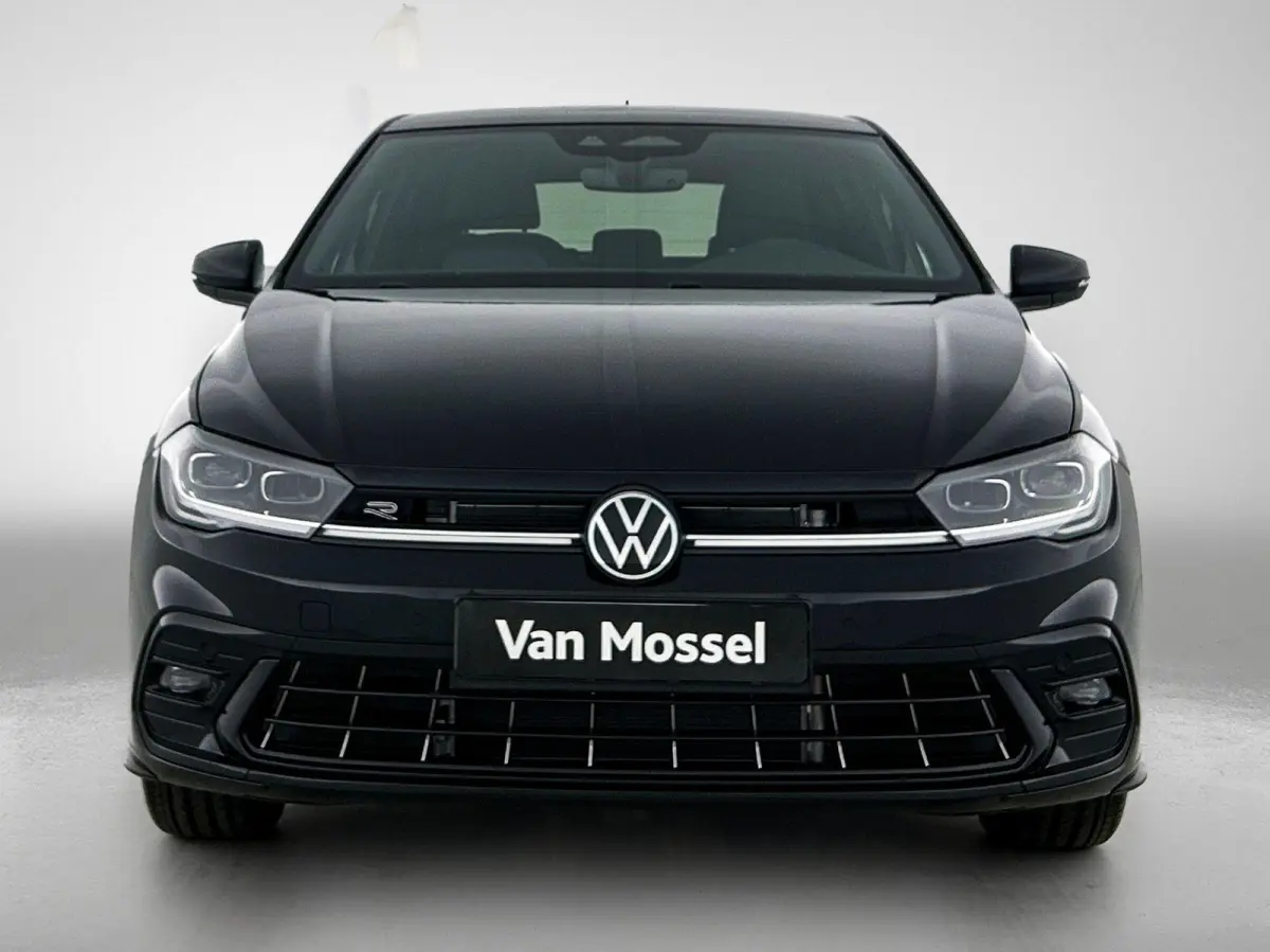 1.0 TSI R-Line Edition 95 PK Automaat | Panoramadak | Volkswagen Soundsystem | Climate control | Apple Carplay draadloos | IQ Ligths | Camera | 17" Lichtmetalen velgen | Android Auto draadlo