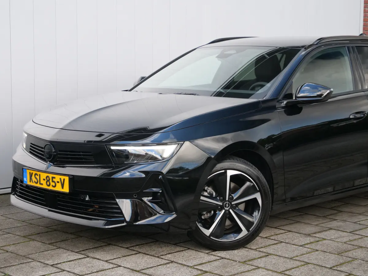1.2 Turbo GS 130 Pk Automaat Camera / DAB / Apple Carplay / Winterpakket