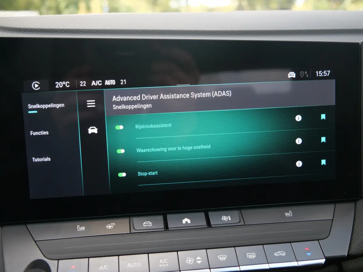 1.2 Turbo GS 130 Pk Automaat Camera / DAB / Apple Carplay / Winterpakket