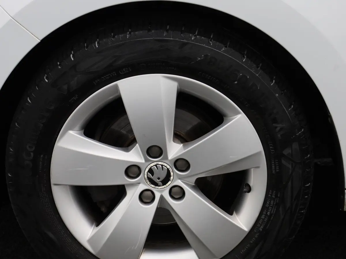 1.2 TSI Greentech JOY | Automaat | Climate Control | Parkeersensoren |