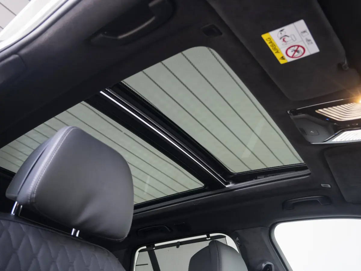 xDrive50e M Sportpakket Pro | Exclusive Pack | Comfort-plus Pack | Innovation Pack