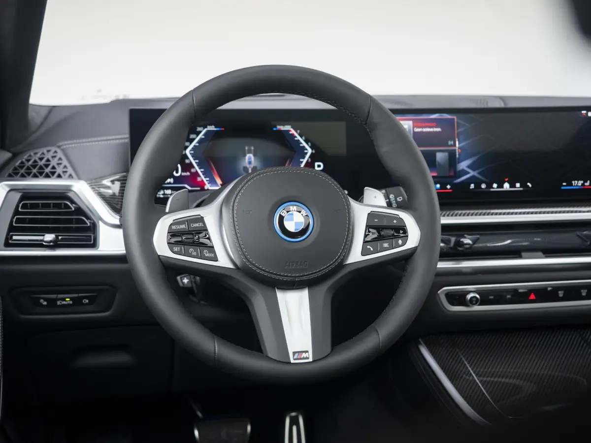 xDrive50e M Sportpakket Pro | Exclusive Pack | Comfort-plus Pack | Innovation Pack