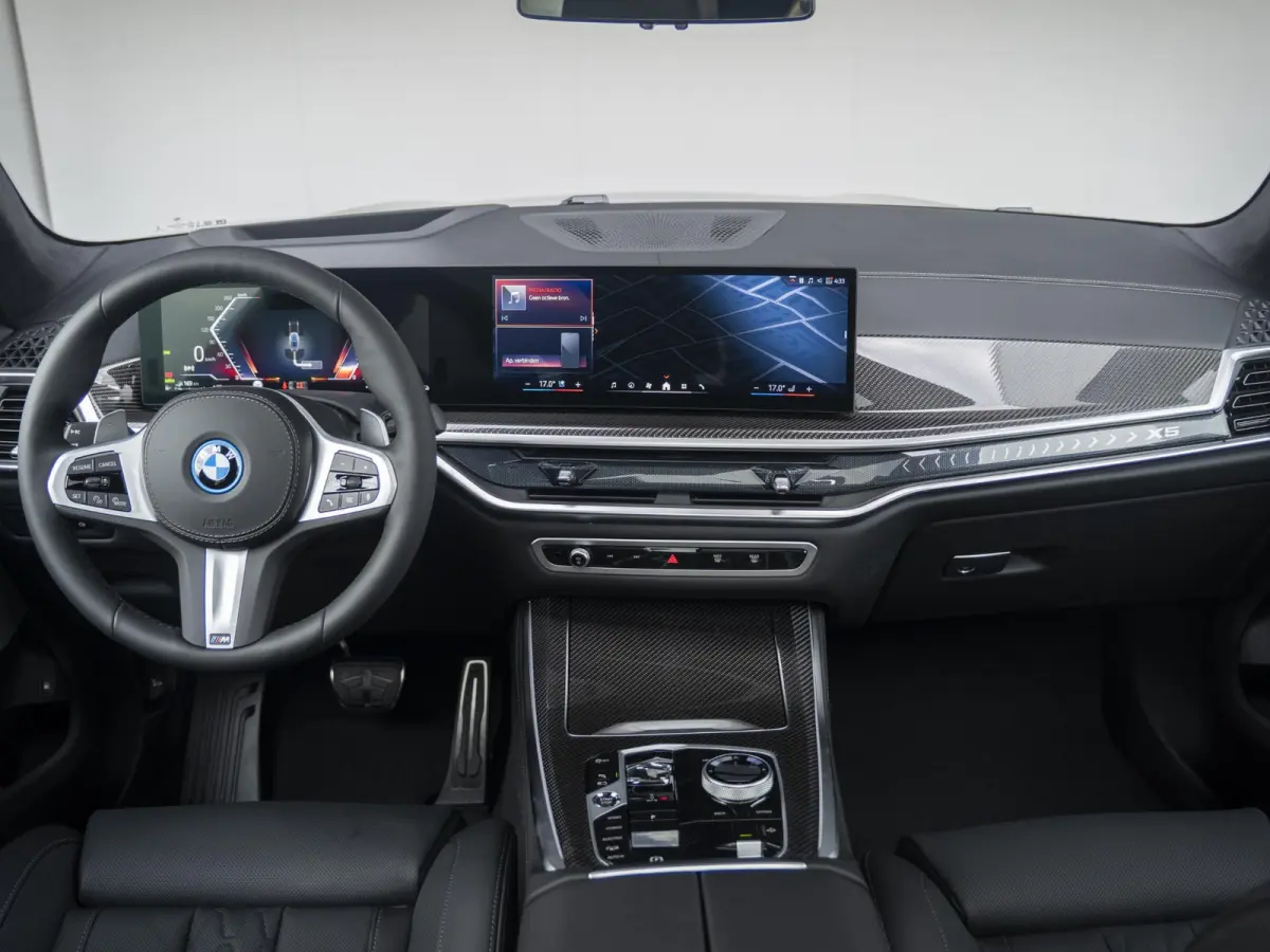 xDrive50e M Sportpakket Pro | Exclusive Pack | Comfort-plus Pack | Innovation Pack