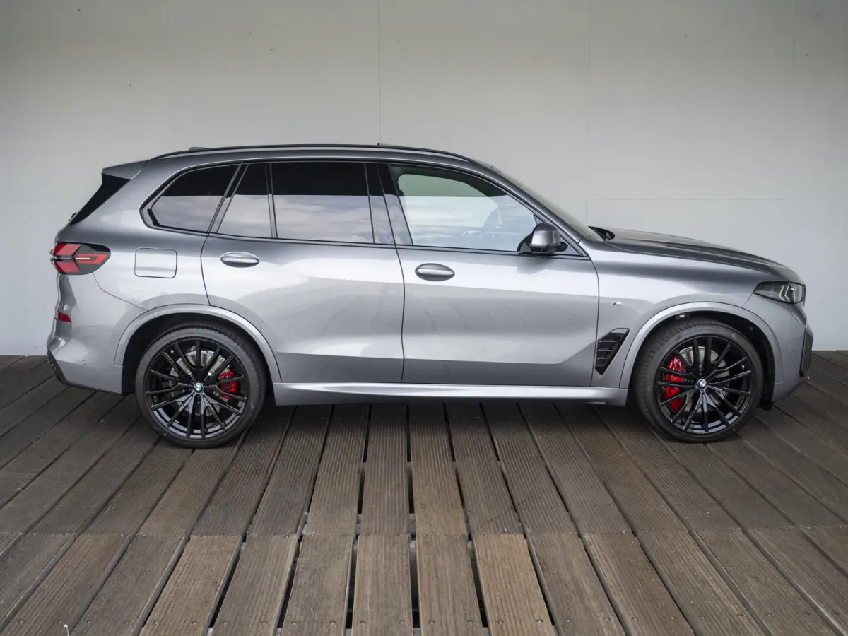 xDrive50e M Sportpakket Pro | Exclusive Pack | Comfort-plus Pack | Innovation Pack