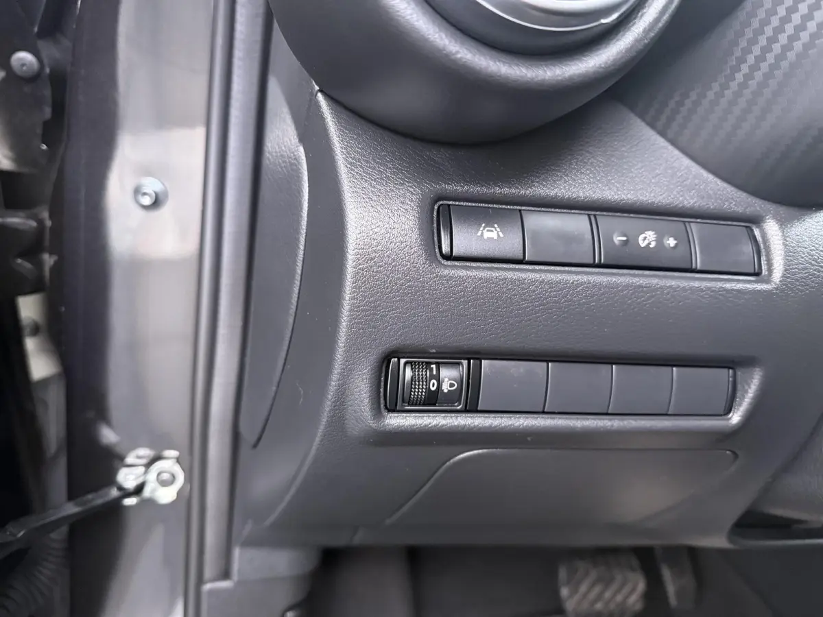 1.6 Hybrid N-Connecta | Parkeercamera | Navigatie |