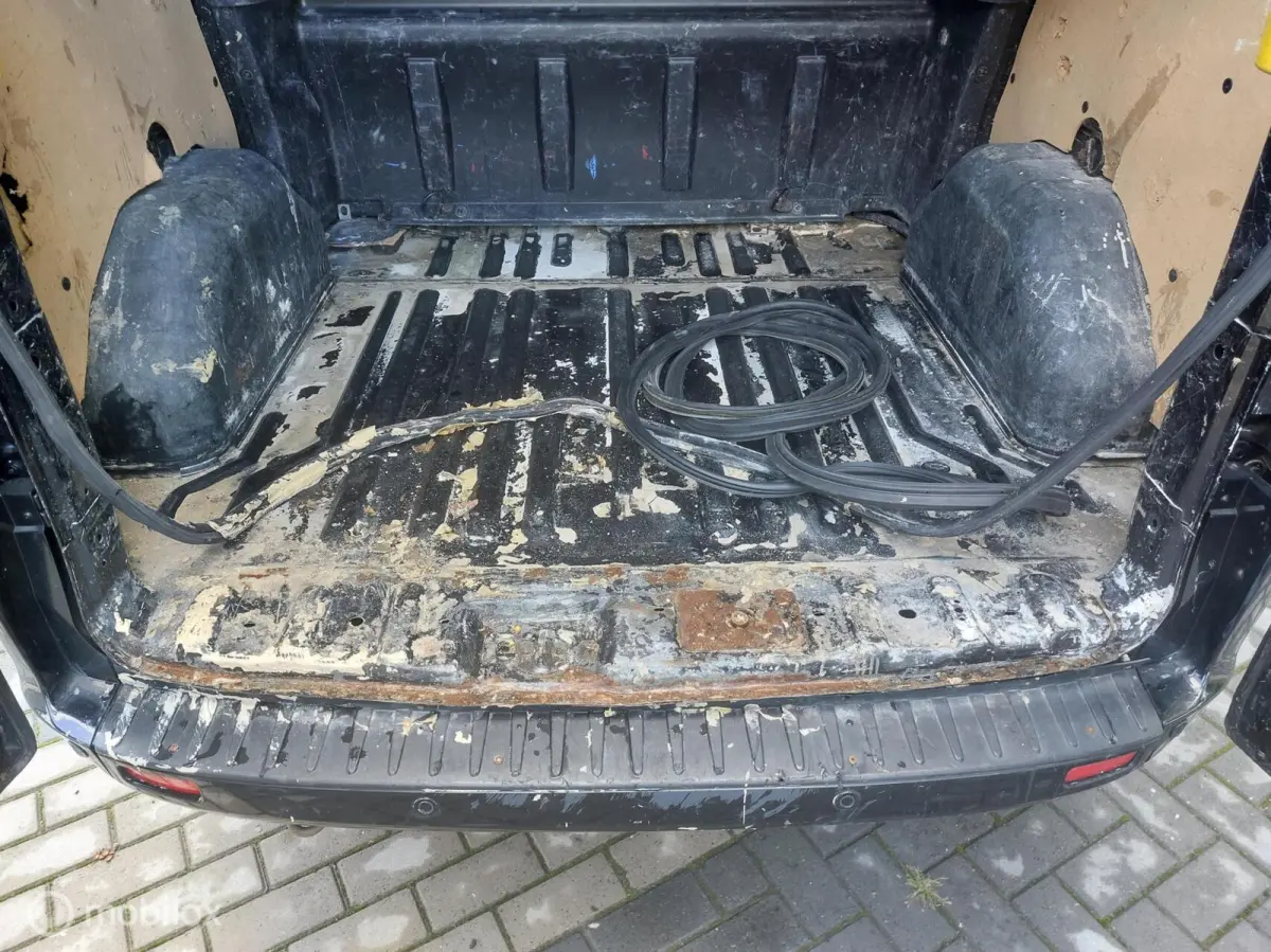 2.0 TDCI L1H1 Aut Limited Dubbel Cabine Lees omschrijving!